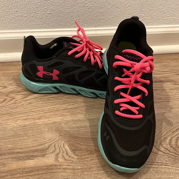 Under Armour Spine. - Picture 4 of 4